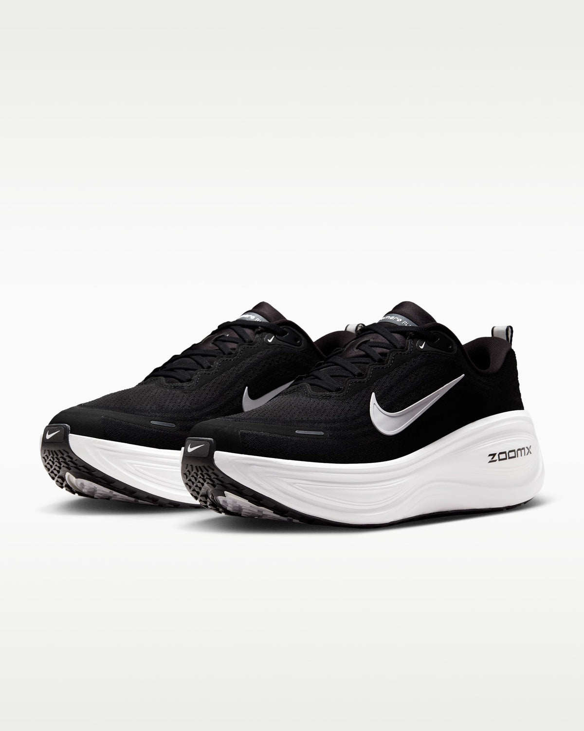 Nike Vomero Plus "Black White"