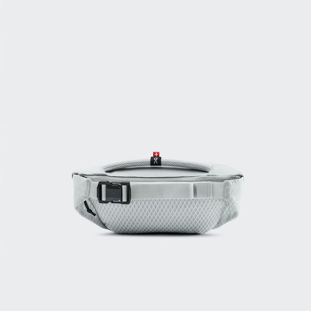 ON running Waist Pack 2L Lite Bag Grey